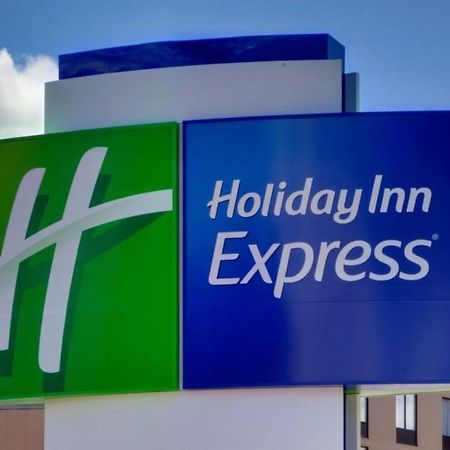 Holiday Inn Express Asheville Woodfin By Ihg Bagian luar foto